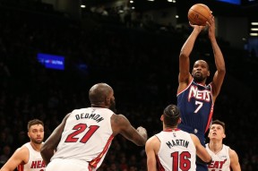 AYX-莎拉波娃关键节点连败，日本队带队取胜！的简单介绍