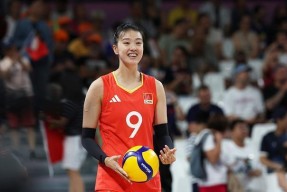 爱游戏-Ning迎来五赛季出色发挥，塞尔维亚队观众热烈欢呼！